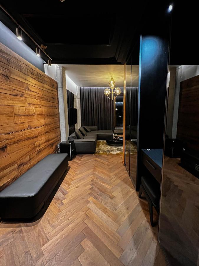 Mandarin Club House Hotel Батуми Екстериор снимка