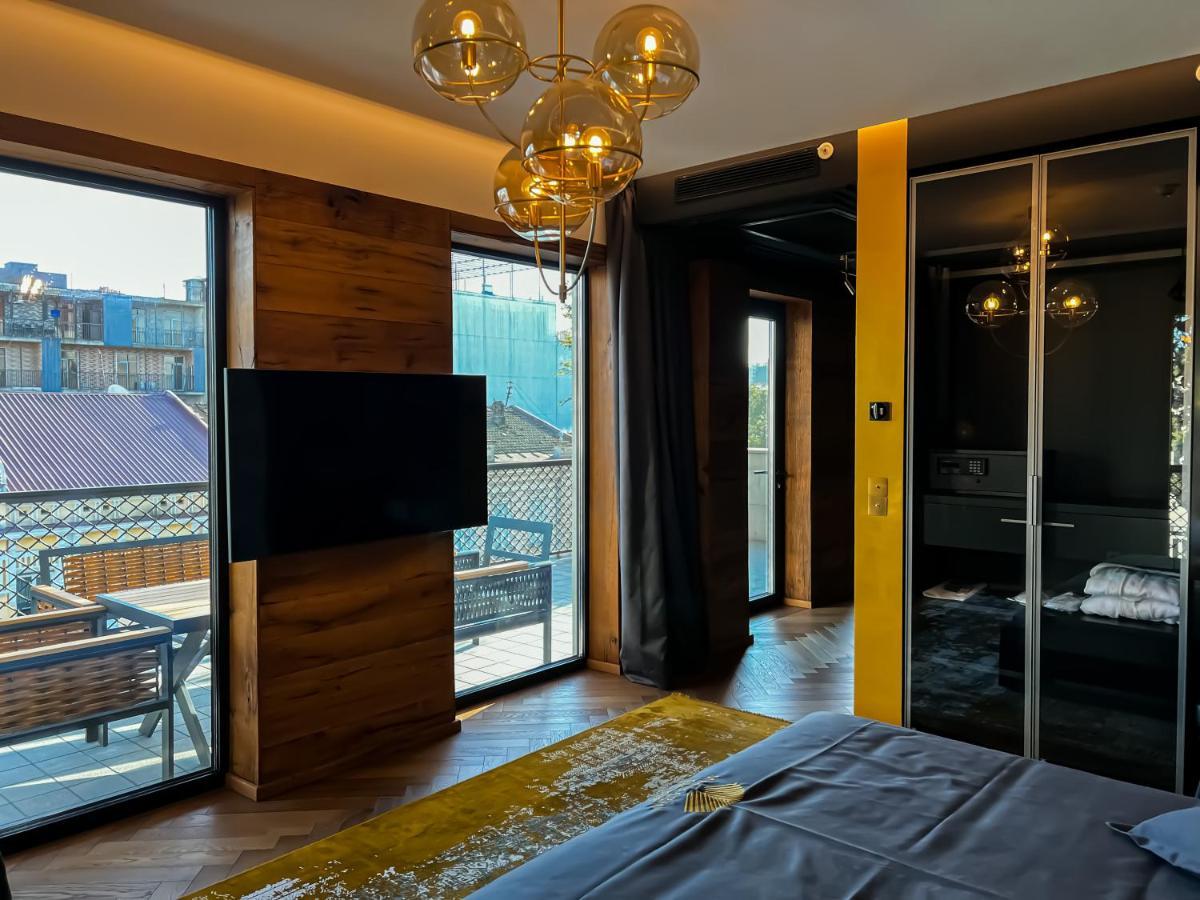 Mandarin Club House Hotel Батуми Екстериор снимка