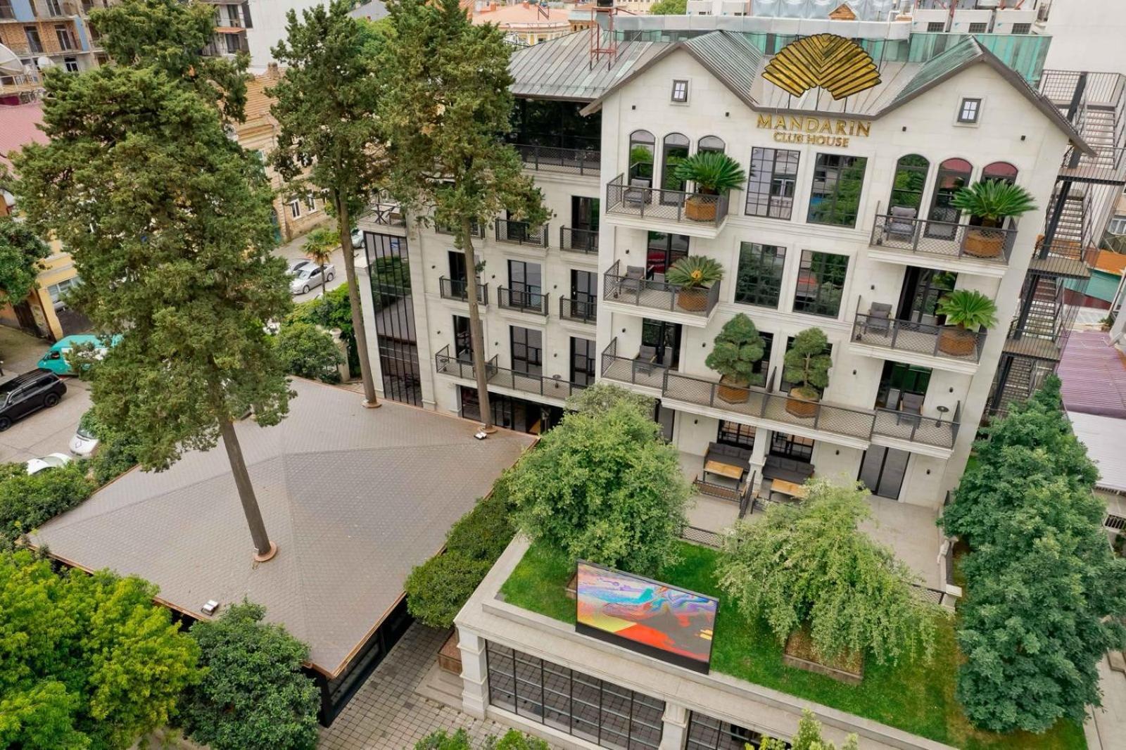 Mandarin Club House Hotel Батуми Екстериор снимка